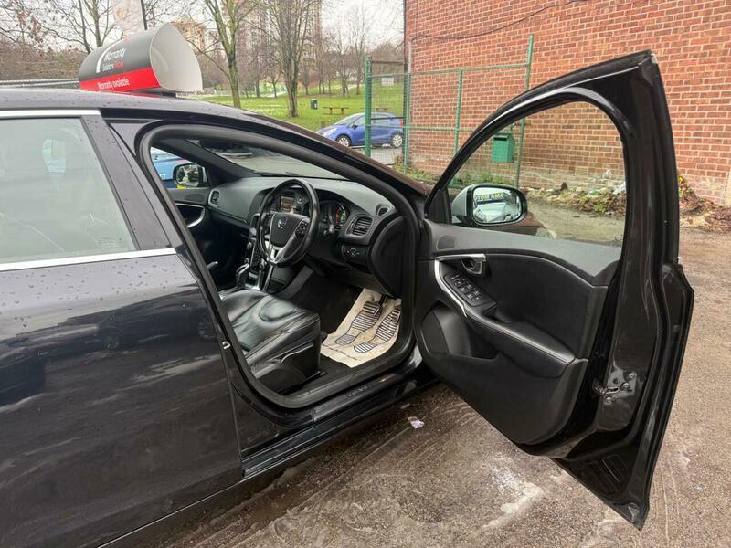 Used Volvo V40 2014 for sale - 77155621: Photo 25