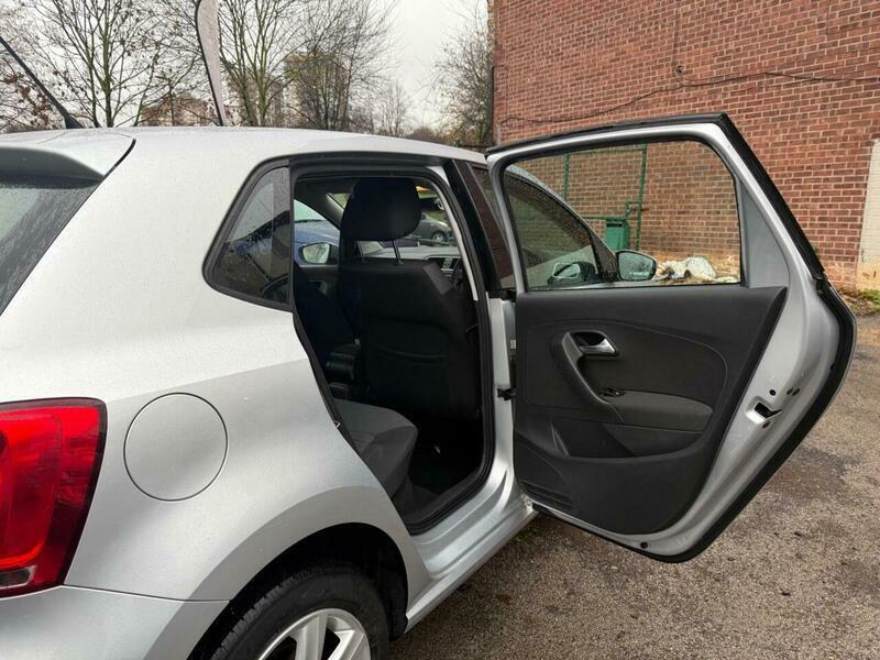 Used Volkswagen Polo 2010 for sale - 77097470: Photo 19