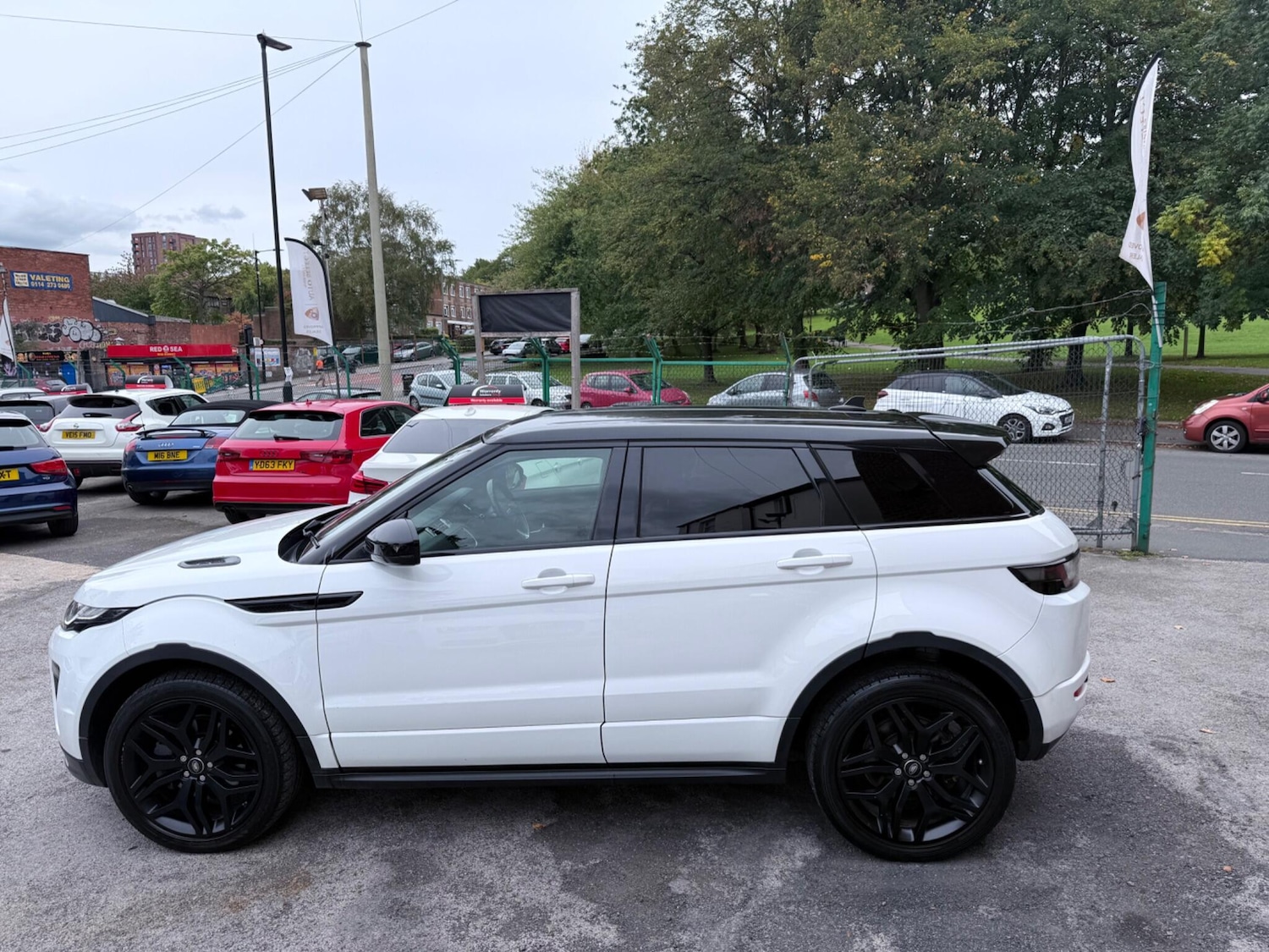 Used Land Rover Range Rover Evoque 2015 for sale - 76936724: Photo 10