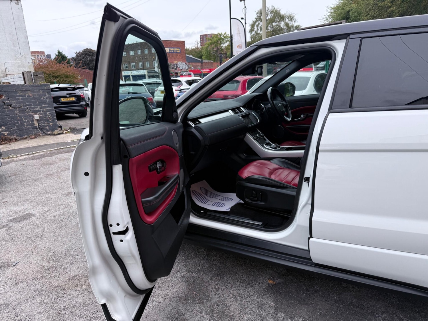 Used Land Rover Range Rover Evoque 2015 for sale - 76936724: Photo 28