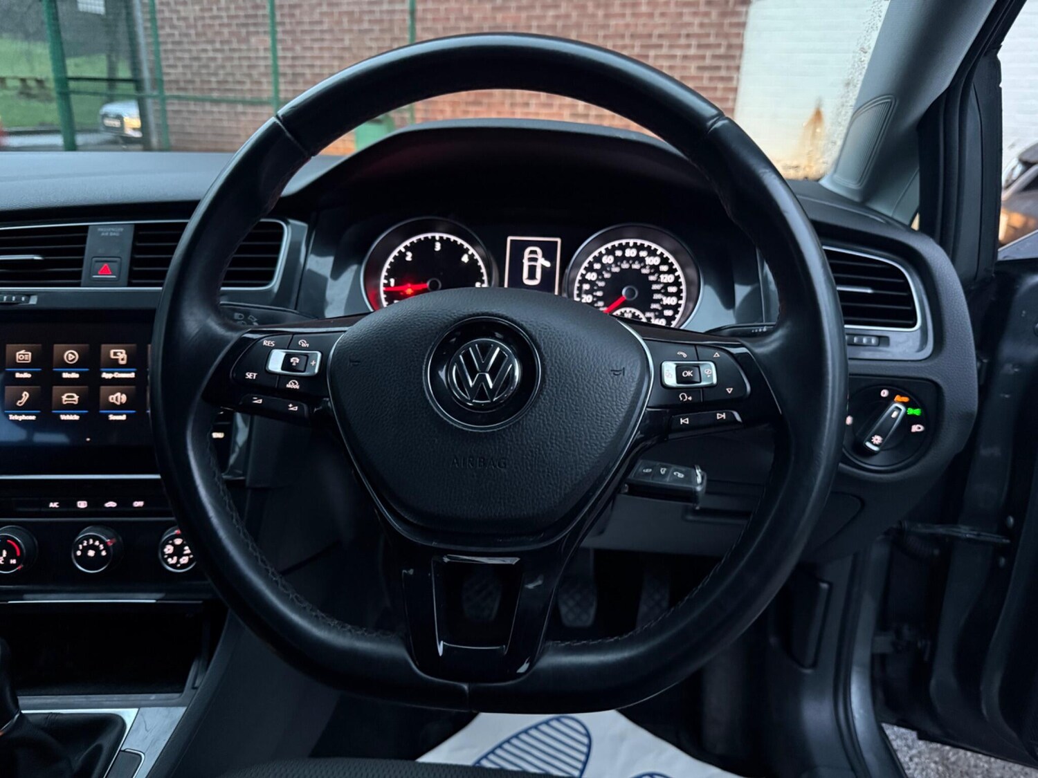 Used Volkswagen Golf for sale - 77510297: Photo 24