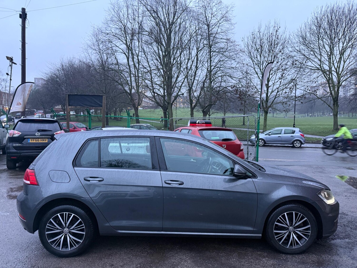 Used Volkswagen Golf for sale - 77510297: Photo 8