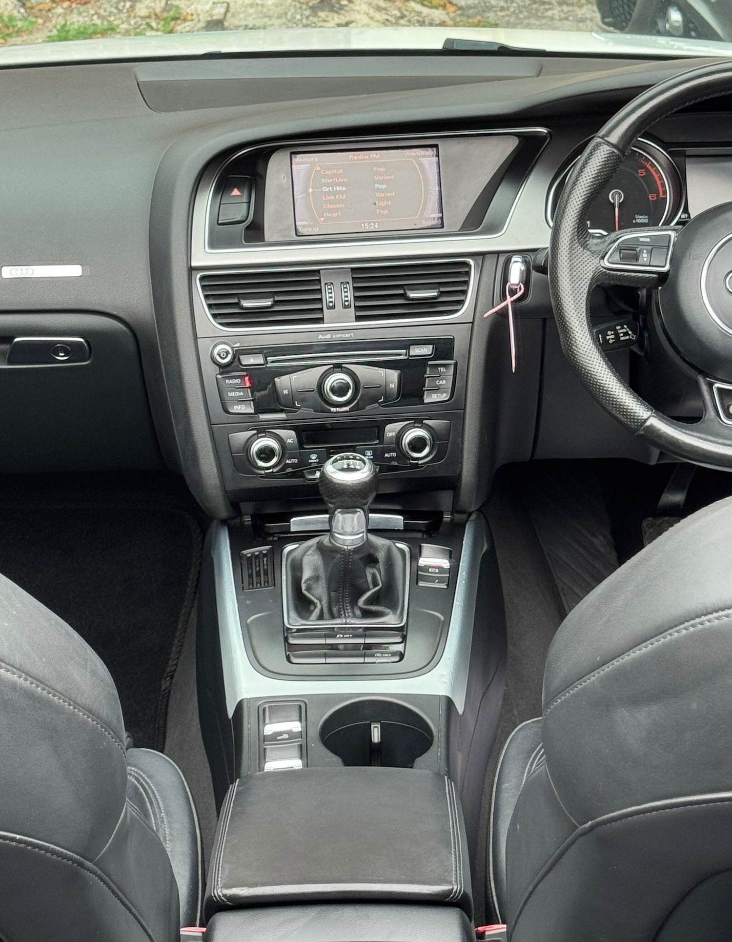 Used Audi A5 Cabriolet 2012 for sale - 76099455: Photo 17