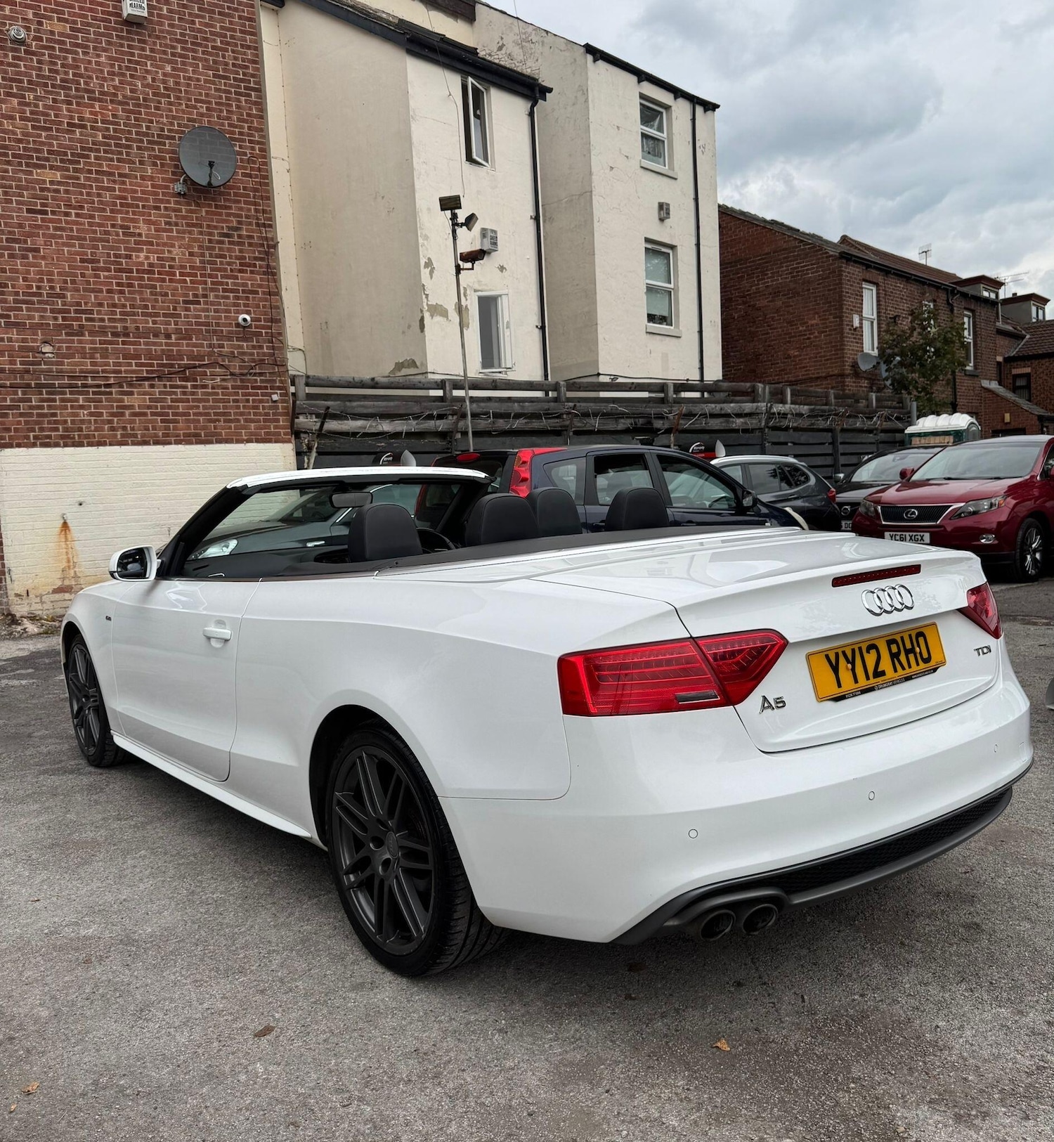 Used Audi A5 Cabriolet 2012 for sale - 76099455: Photo 4