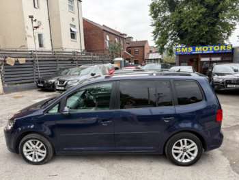 Used Volkswagen Touran 2012 for sale - 75351476: Photo