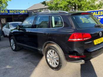 Used Volkswagen Touareg 2014 for sale - 74553607: Photo