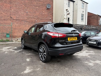 Used Nissan Qashqai 2015 for sale - 77358790: Photo