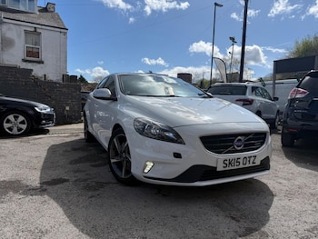 Used Volvo V40 2015 for sale - 78141364: Photo