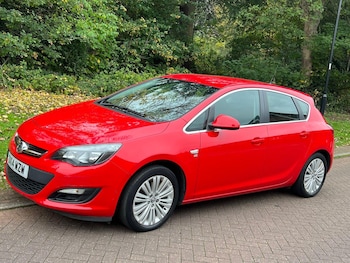 Vauxhall - Astra