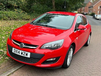 Used Vauxhall Astra 2014 for sale - 76294509: Photo