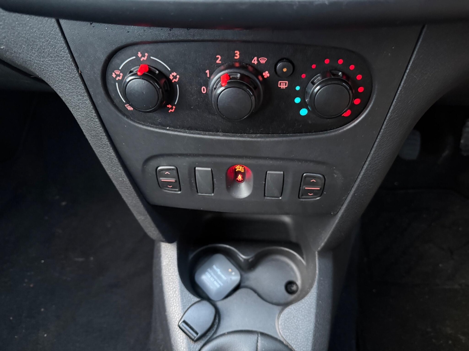 Used Dacia Sandero 2016 for sale - 77305102: Photo 16