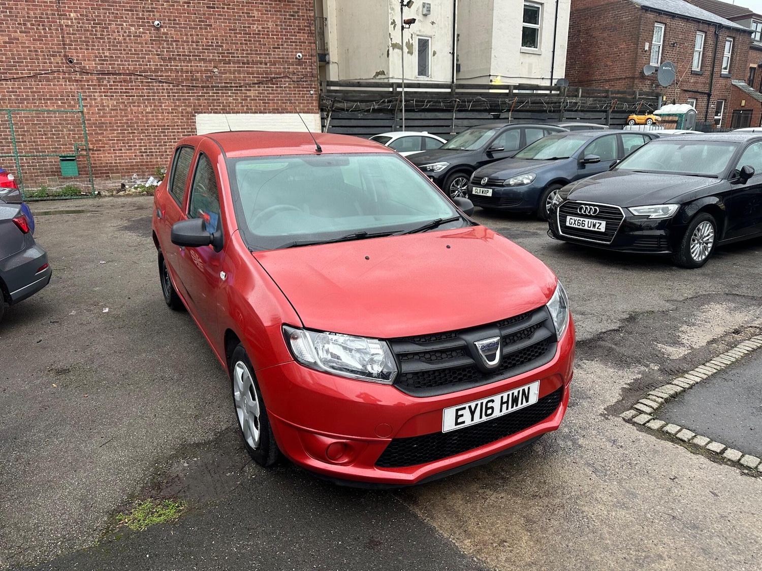 Used Dacia Sandero 2016 for sale - 77305102: Photo 2