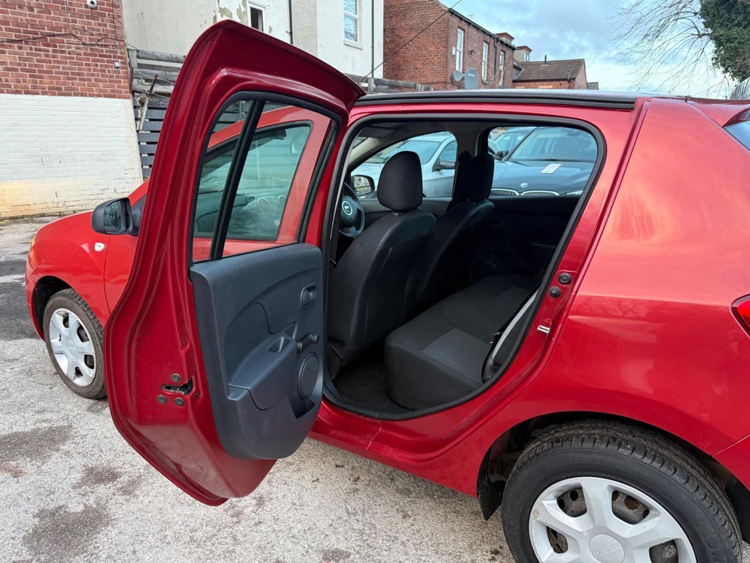 Used Dacia Sandero 2016 for sale - 77305102: Photo 26
