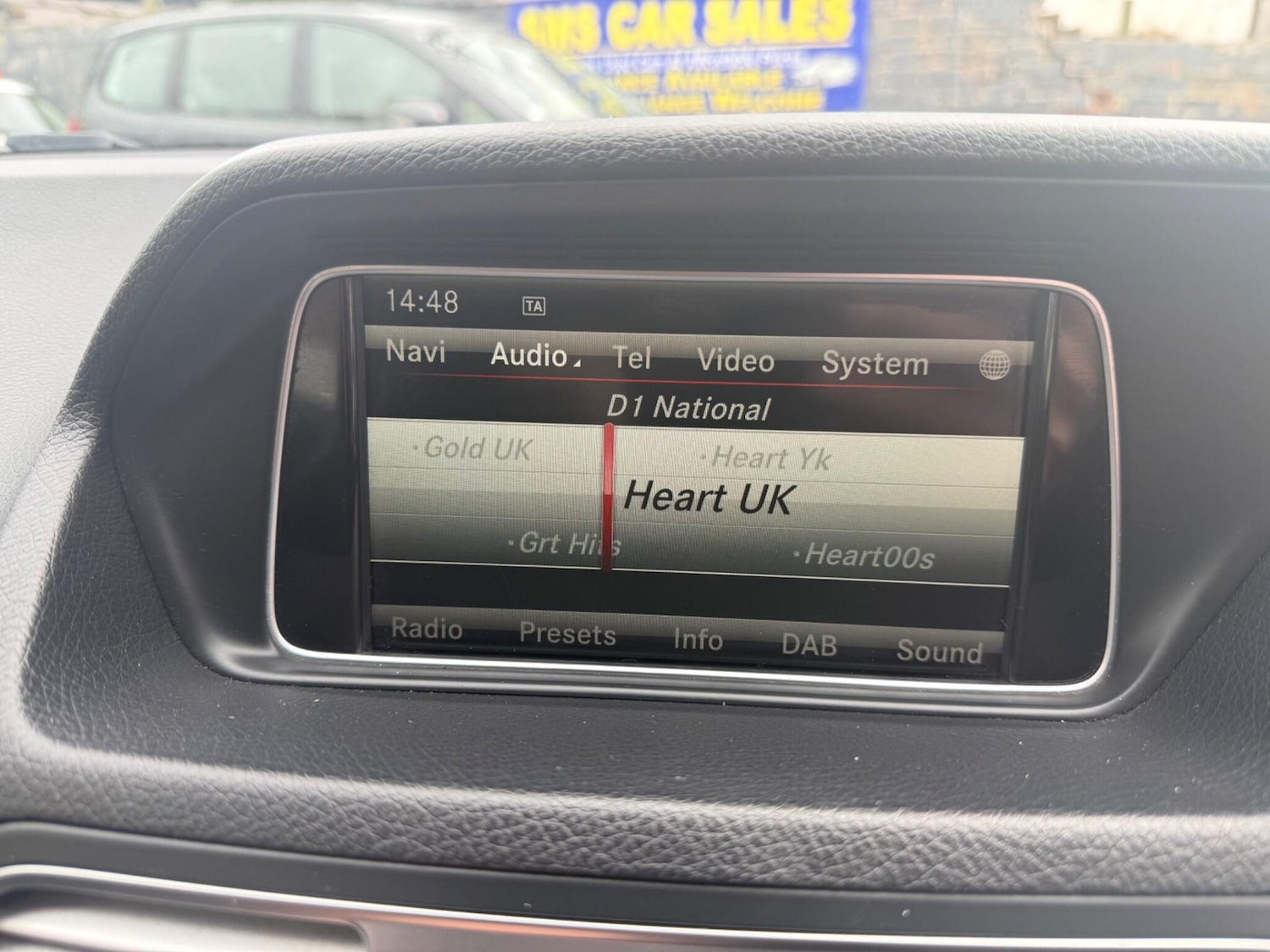 Used Mercedes-Benz E Class 2013 for sale - 78072533: Photo 11