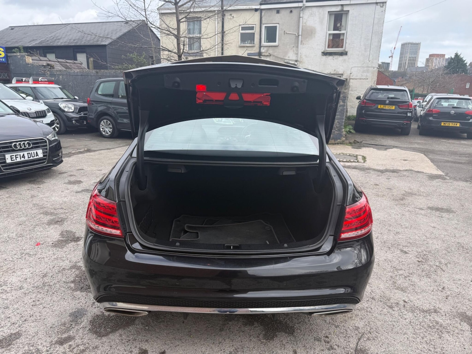 Used Mercedes-Benz E Class 2013 for sale - 78072533: Photo 22