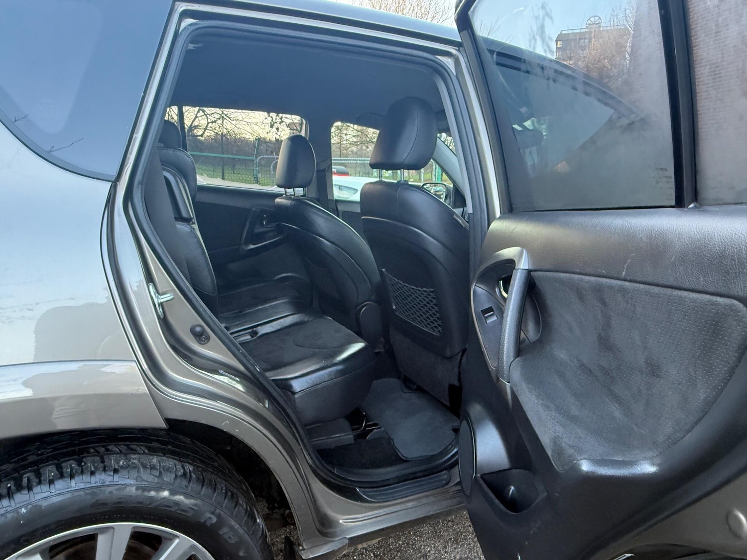 Used Toyota RAV4 2012 for sale - 76918699: Photo 17