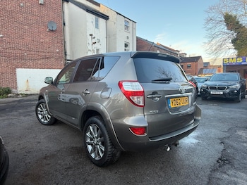 Used Toyota RAV4 2012 for sale - 76918699: Photo