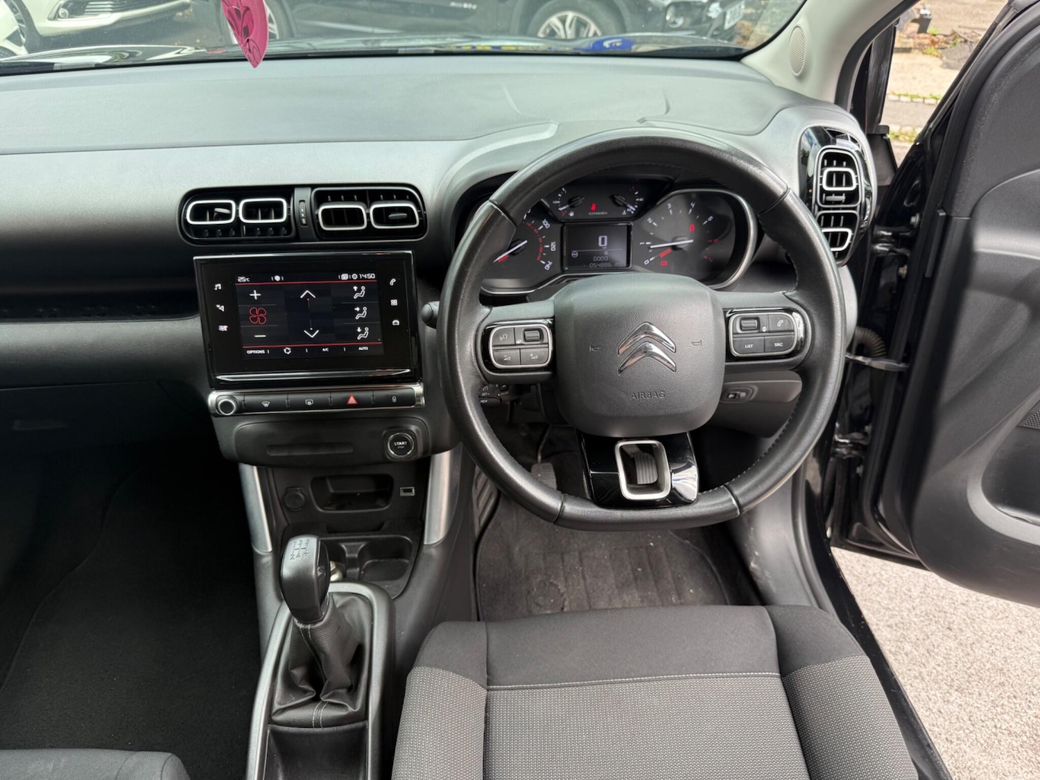 Vehicle 21
