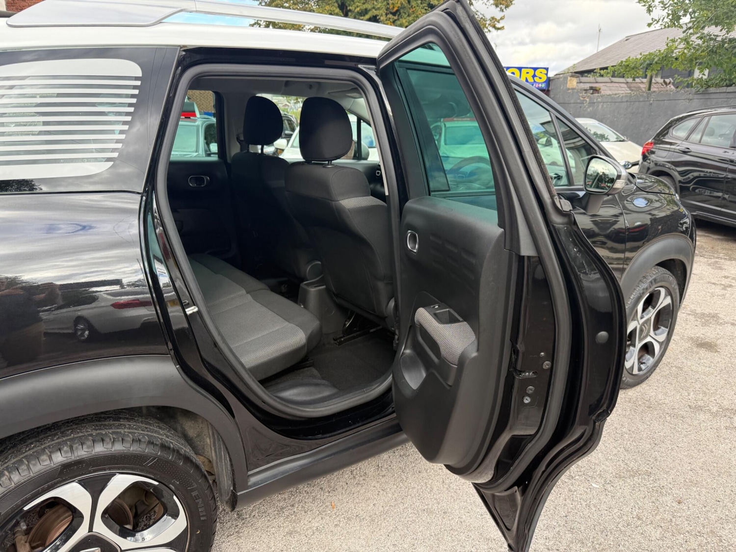 Vehicle 25