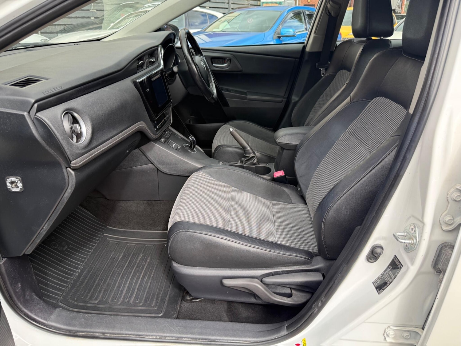 Vehicle 28
