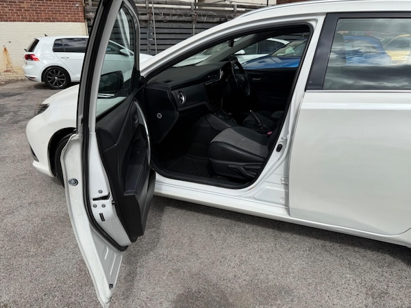 Used Toyota Auris 2015 for sale - 75635065: Photo 29