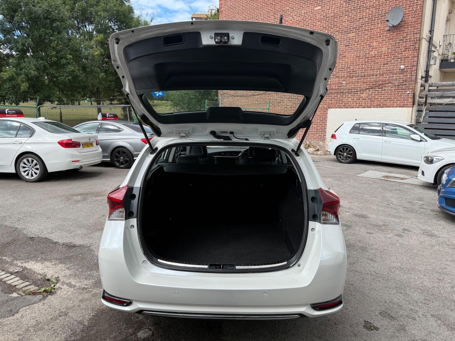 Used Toyota Auris 2015 for sale - 75635065: Photo 35