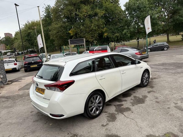 Used Toyota Auris 2015 for sale - 75635065: Photo 9