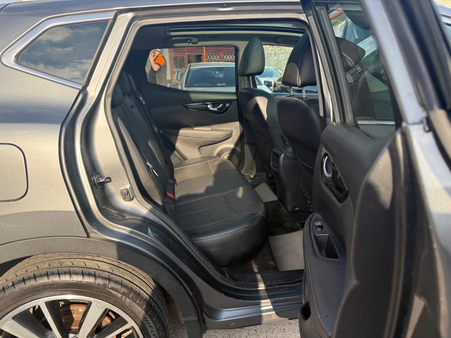 Used Nissan Qashqai 2014 for sale - 77957633: Photo 23