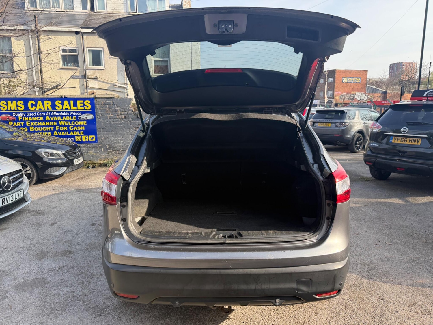 Used Nissan Qashqai 2014 for sale - 77957633: Photo 29