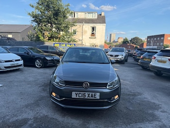 Used Volkswagen Polo 2015 for sale - 79464956: Photo