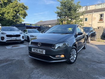 Used Volkswagen Polo 2015 for sale - 79464956: Photo