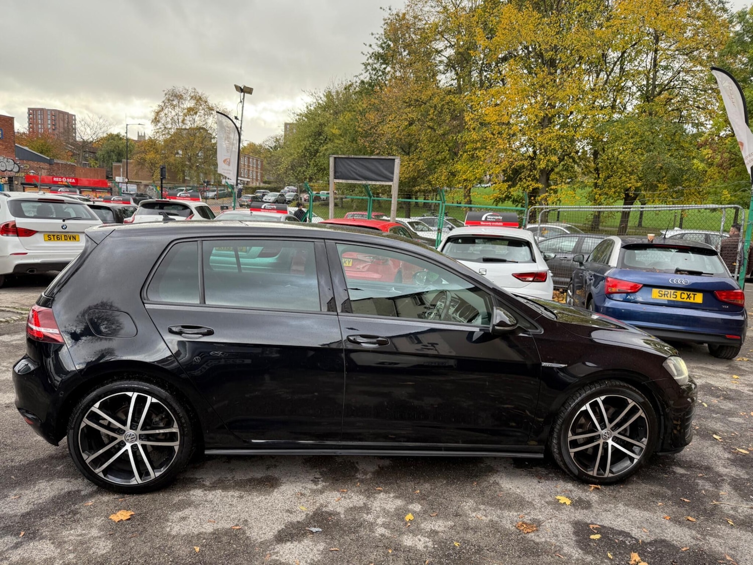 Used Volkswagen Golf 2014 for sale - 76388434: Photo 7