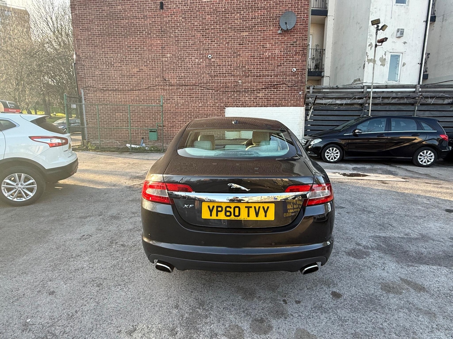 Used Jaguar XF 2010 for sale - 77958053: Photo 6