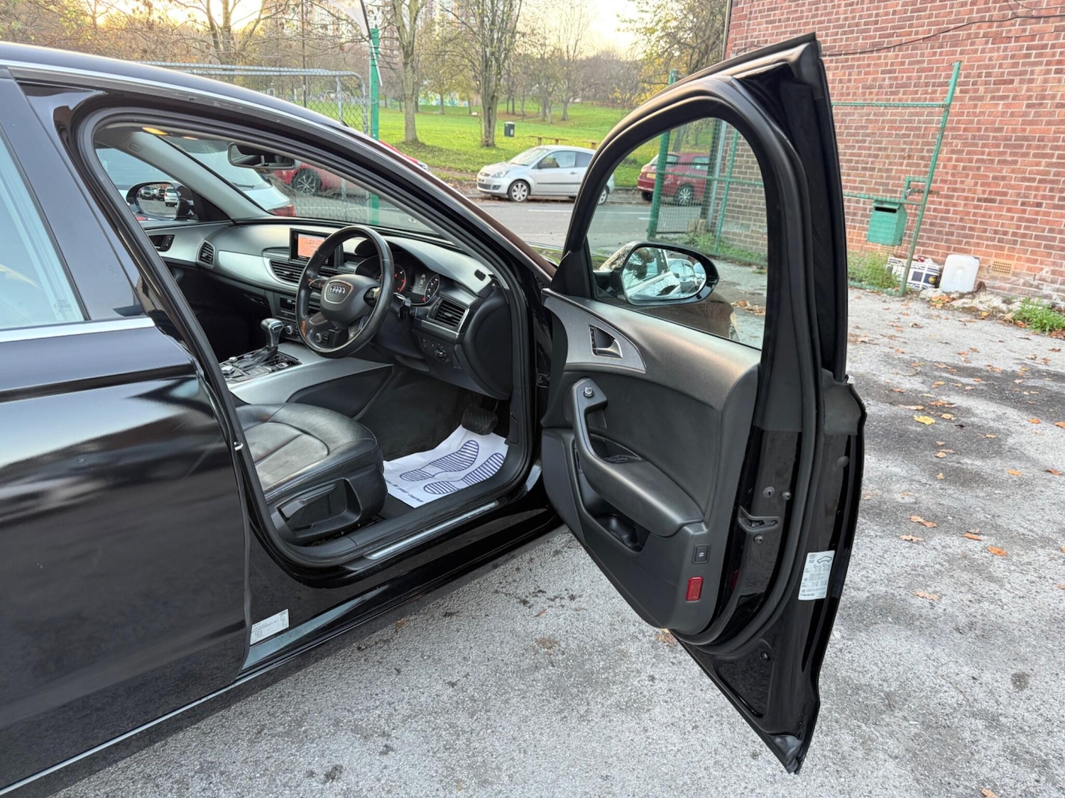 Used Audi A6 2012 for sale - 76658877: Photo 15