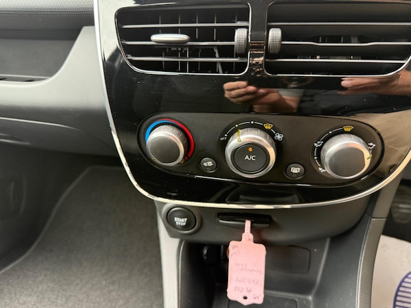 Used Renault Clio 2015 for sale - 75670588: Photo 7