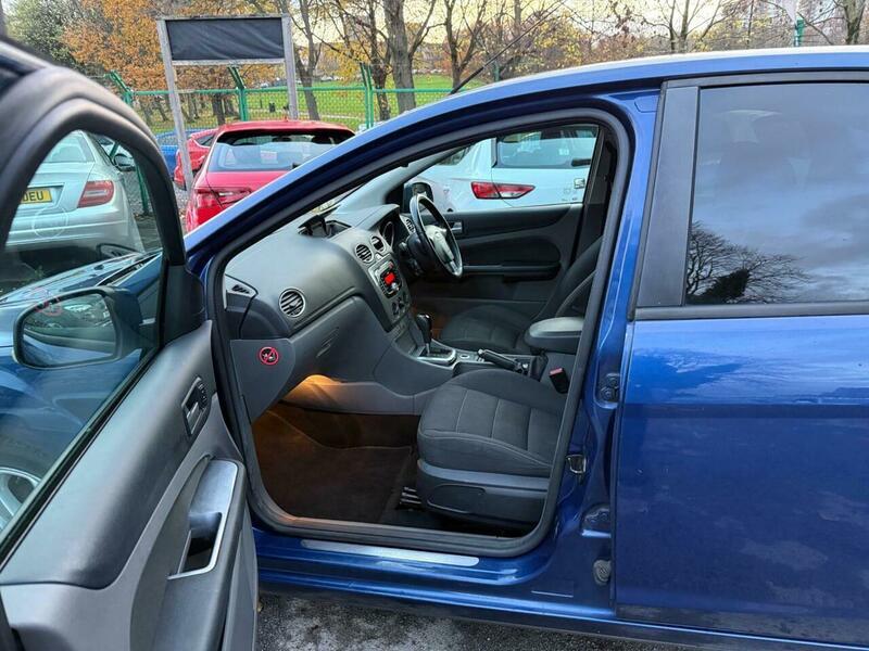 Used Ford Focus 2009 for sale - 76572437: Photo 15