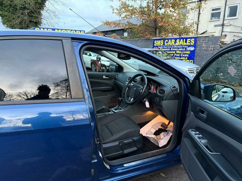 Used Ford Focus 2009 for sale - 76572437: Photo 9