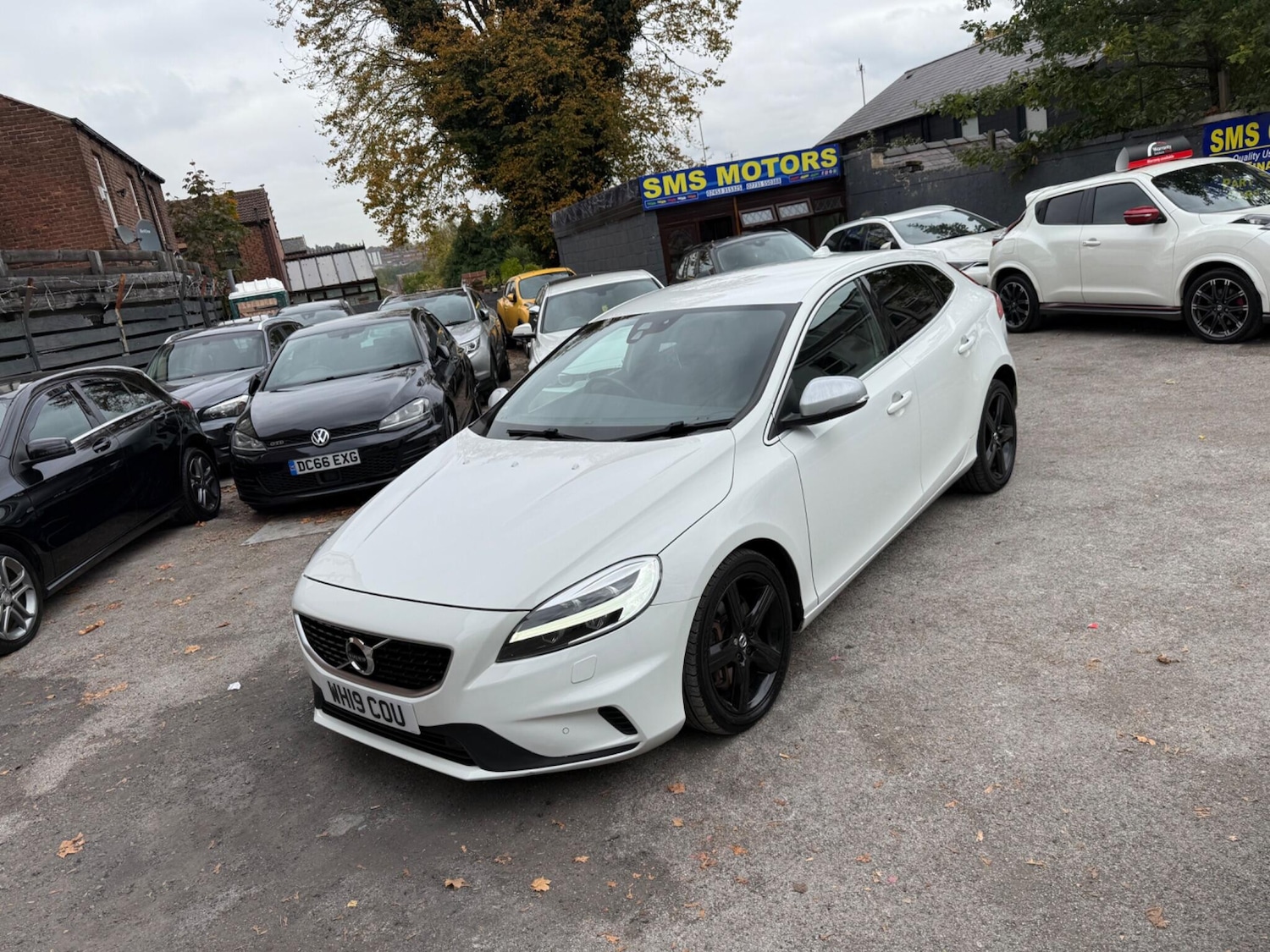 Used Volvo V40 2019 for sale - 76295172: Photo 11