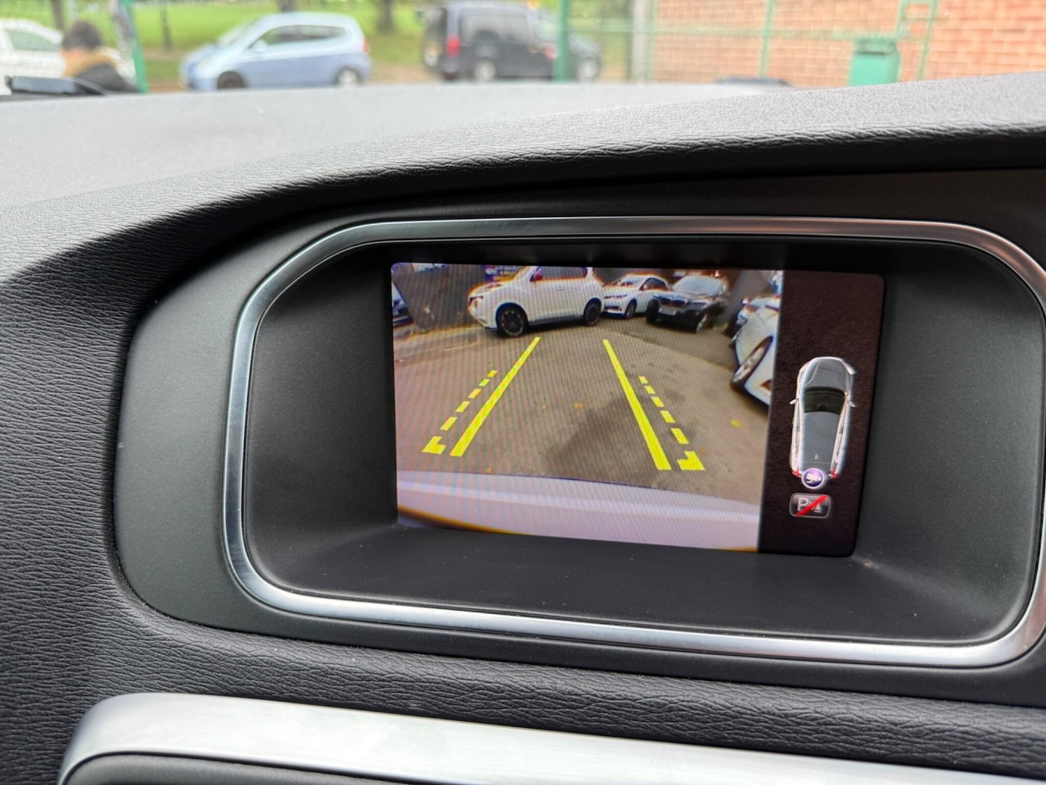 Used Volvo V40 2019 for sale - 76295172: Photo 18