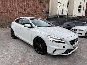 2019 (19) - T3 [152] R DESIGN Edition 5dr Geartronic