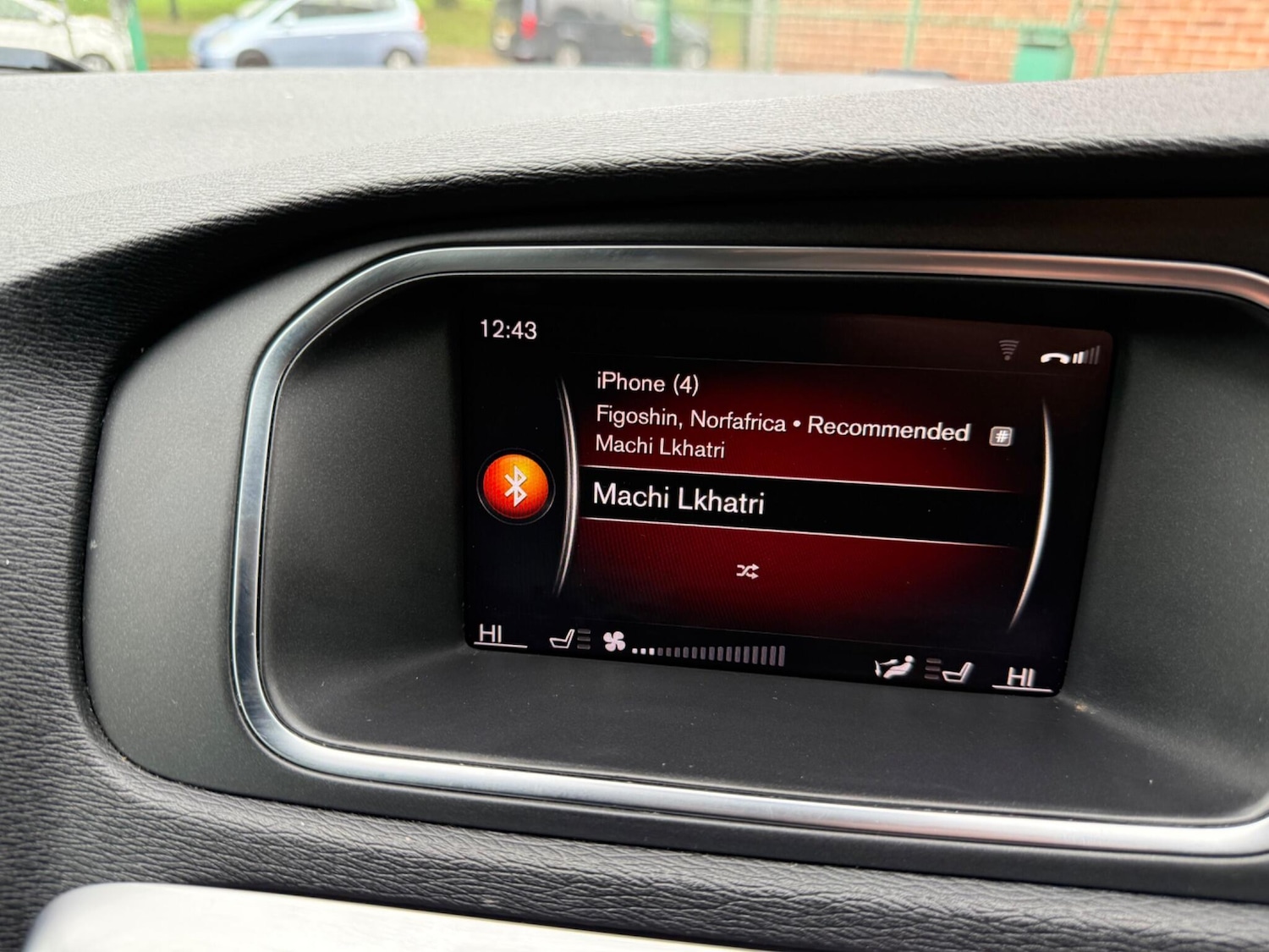 Used Volvo V40 2019 for sale - 76295172: Photo 21