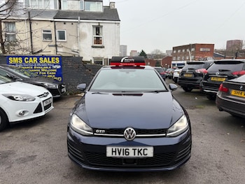 Used Volkswagen Golf 2016 for sale - 77191145: Photo