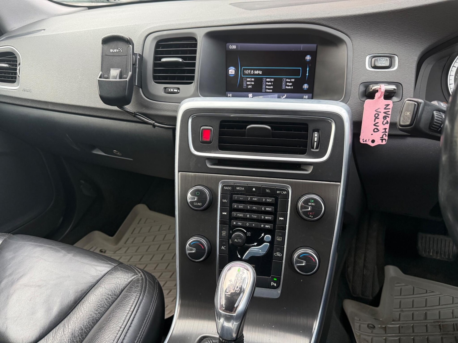 Used Volvo V60 2013 for sale - 77400851: Photo 15