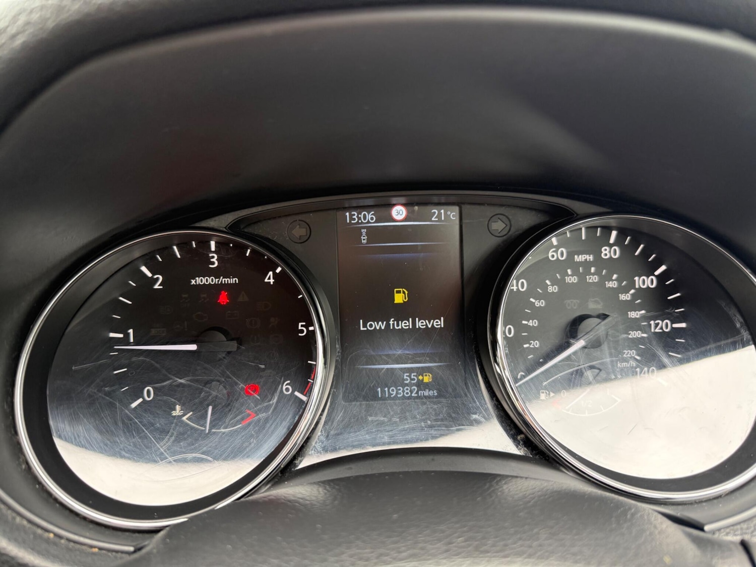 Used Nissan Qashqai for sale - 76989236: Photo 13