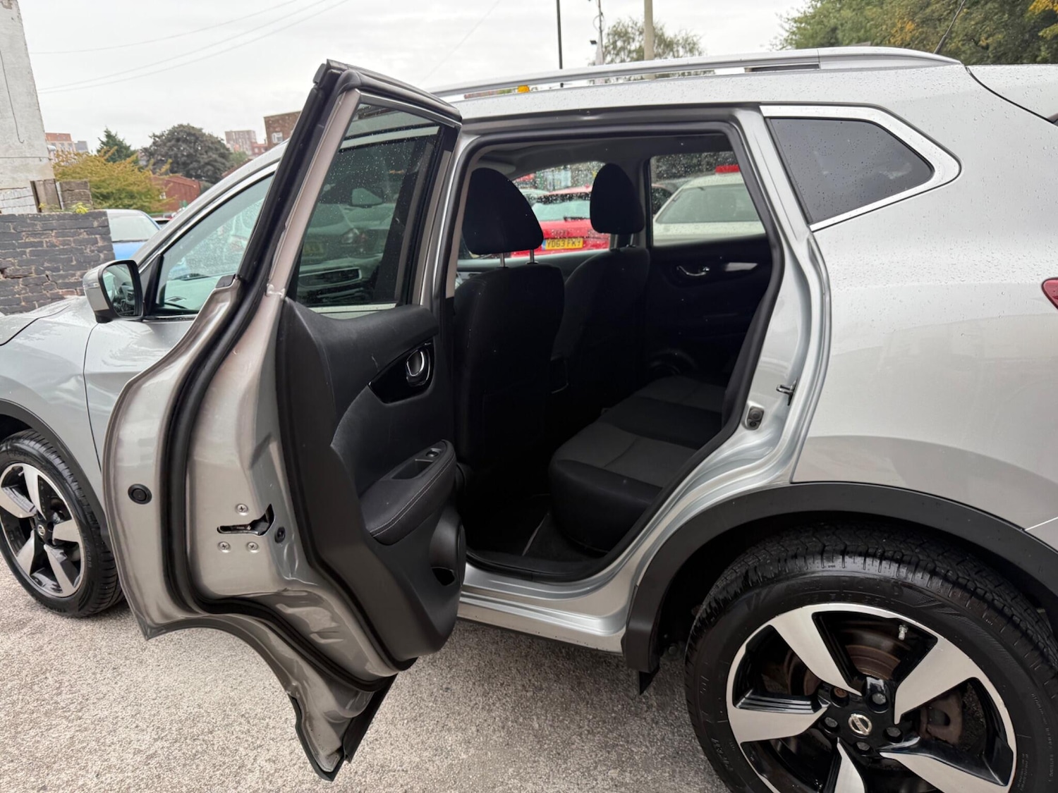 Used Nissan Qashqai for sale - 76989236: Photo 21