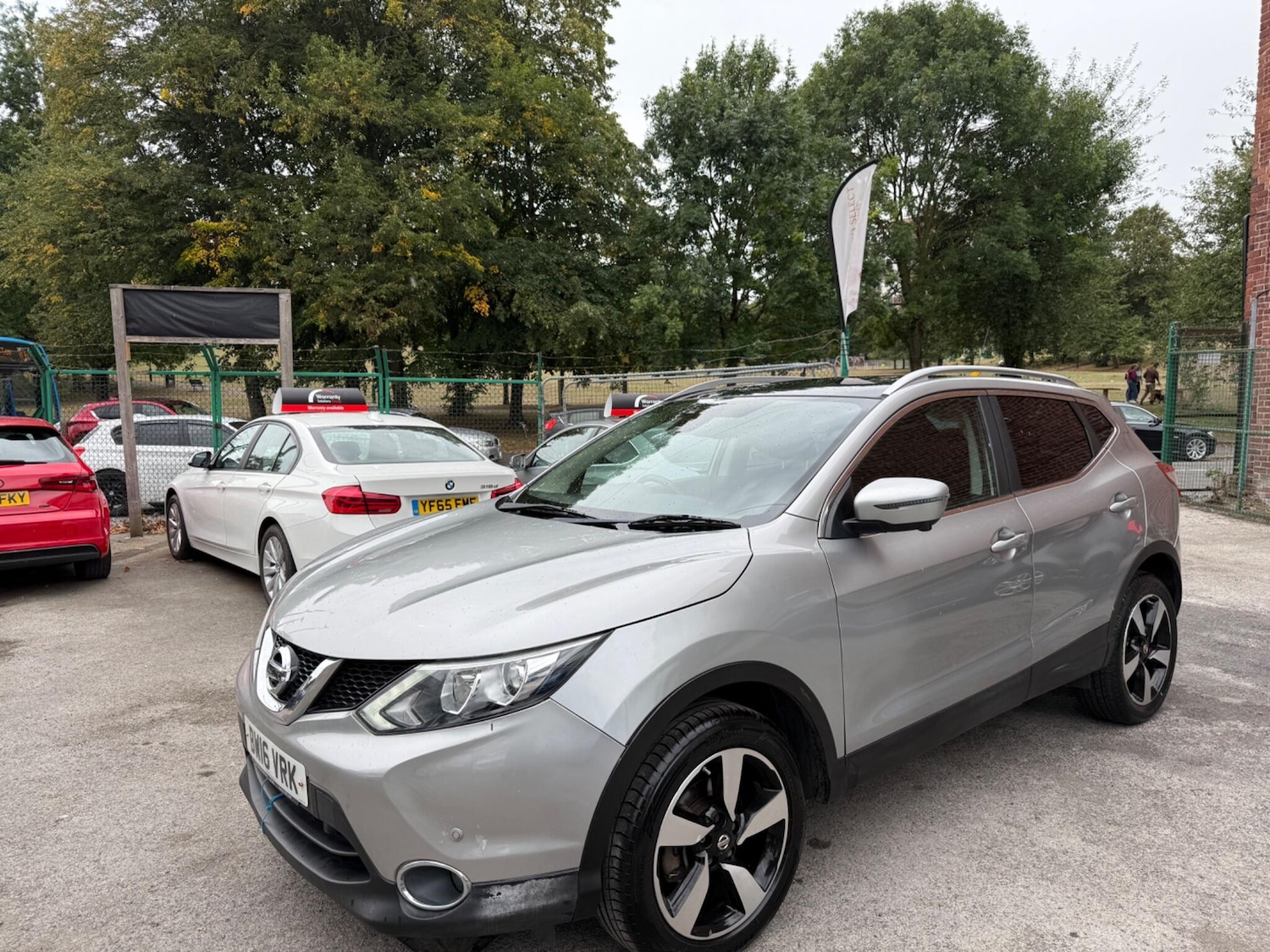 Used Nissan Qashqai for sale - 76989236: Photo 3