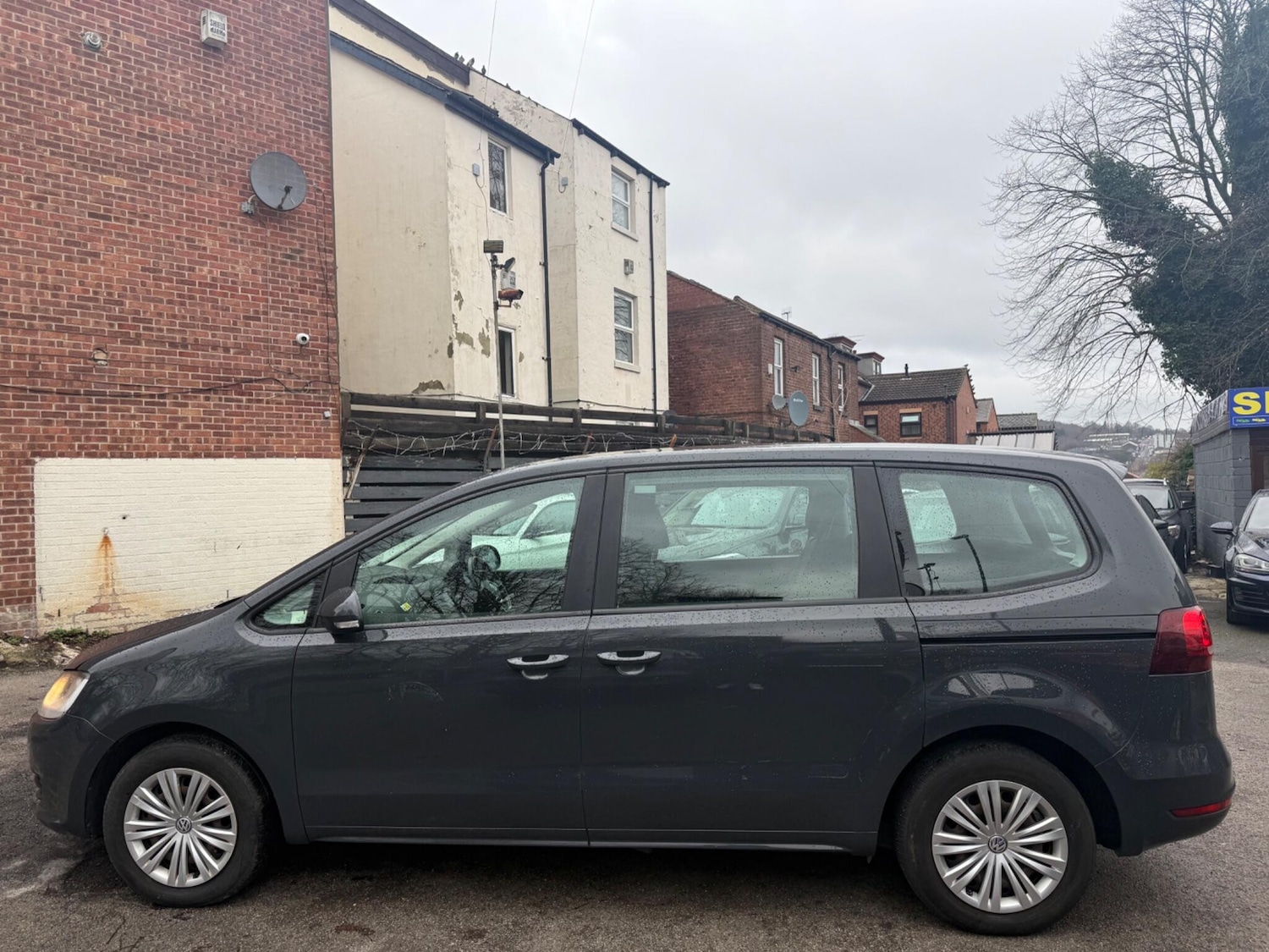 Used Volkswagen Sharan 2018 for sale - 77305073: Photo 4