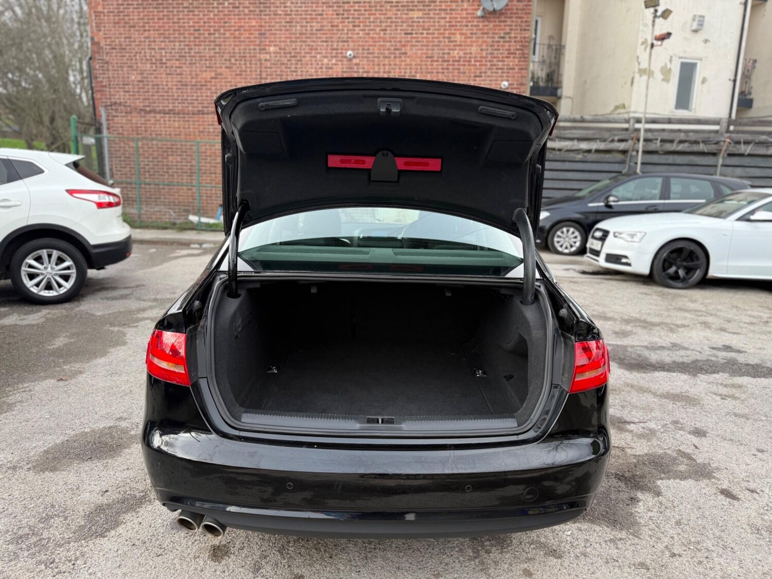 Used Audi A4 2015 for sale - 77909460: Photo 30