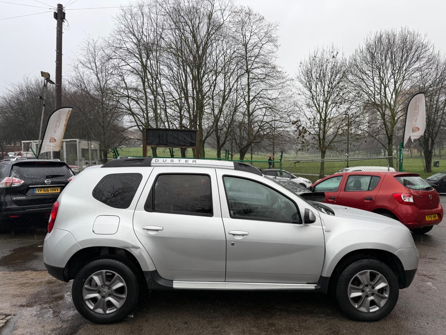 Used Dacia Duster 2015 for sale - 77386670: Photo 10