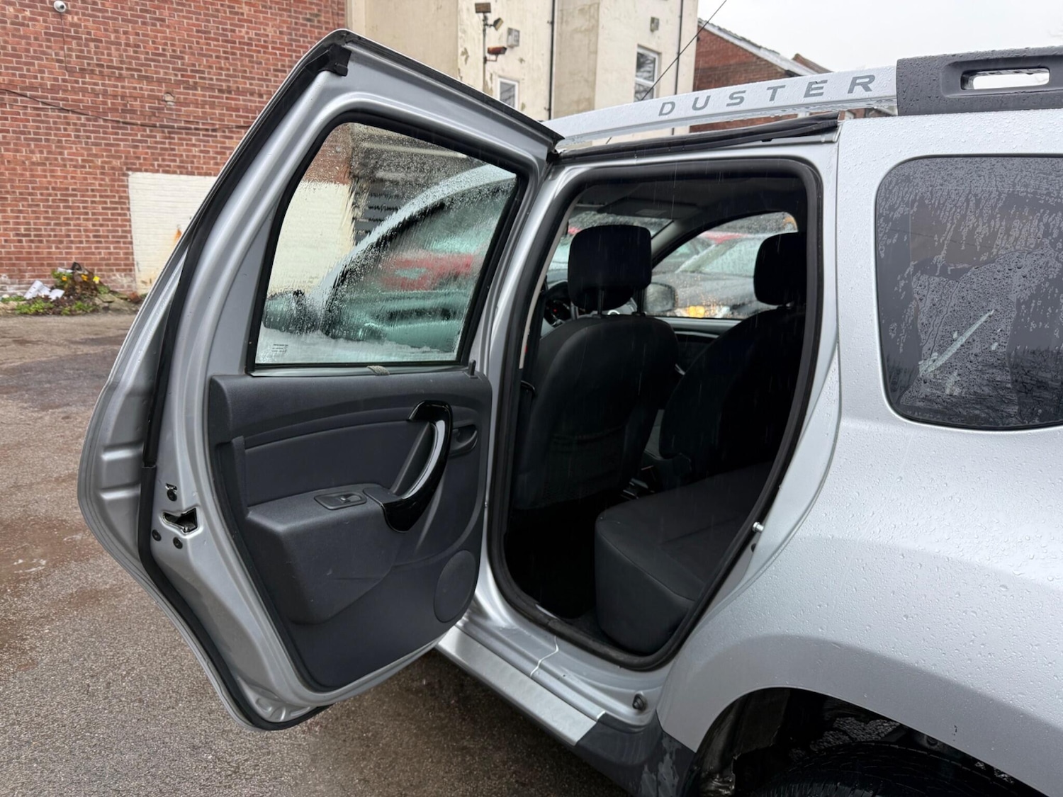 Used Dacia Duster 2015 for sale - 77386670: Photo 24